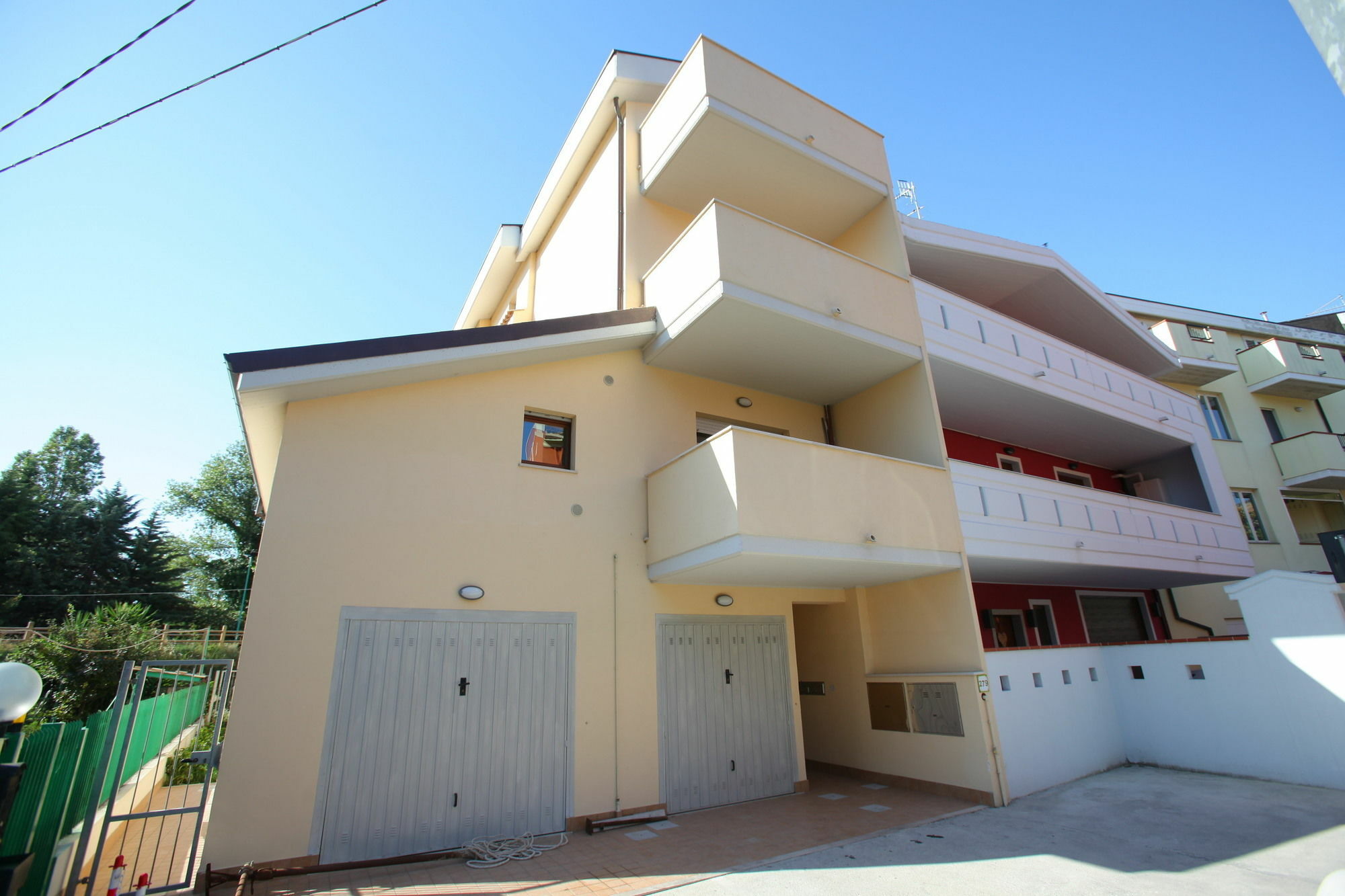 Moon River Guest House Pescara Kültér fotó